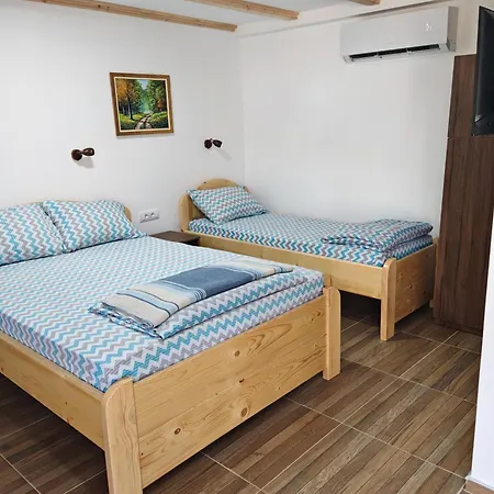 Porta Simica Apartment *